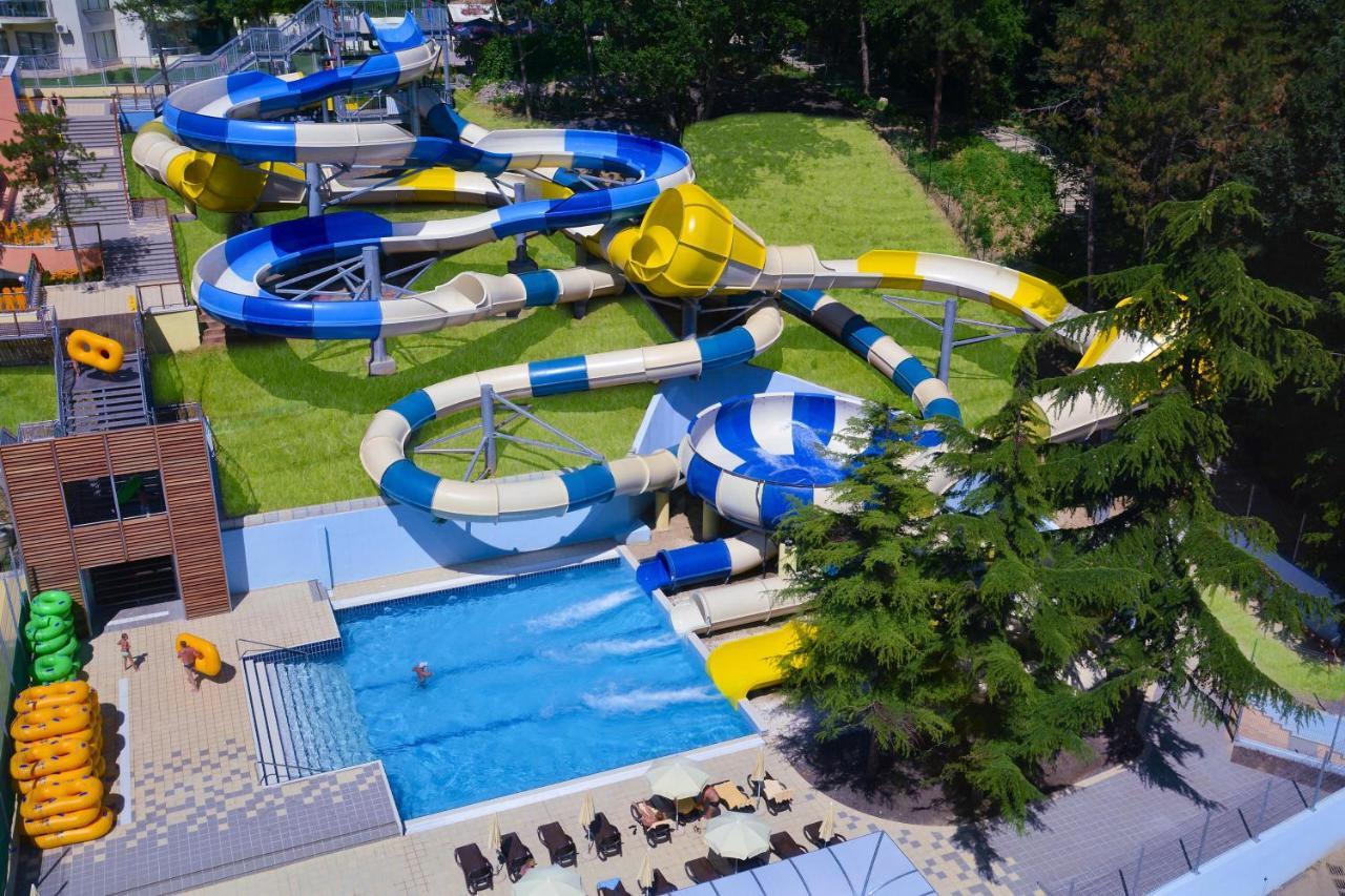 Aquaclub Grifid Bolero 4*